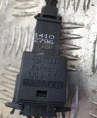 Volkswagen Sharan Brake pedal sensor switch 1J0945511A 1J0945511