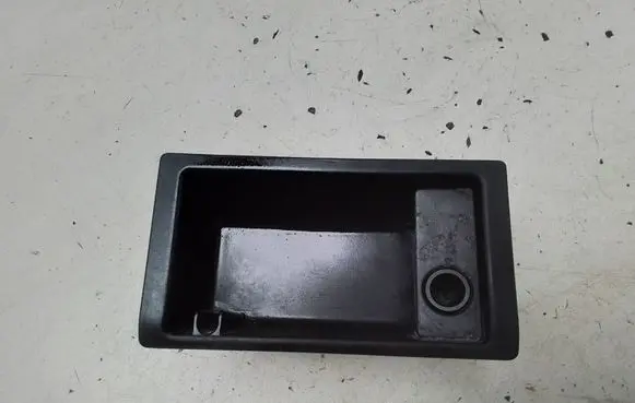 BMW 3 E46 Ashtray (rear) 8225529 51168225529