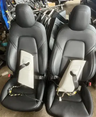 Tesla Model 3 Seat set 