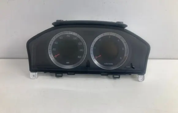 Volvo XC60 Speedometer (instrument cluster) 69199930U 31270854AA