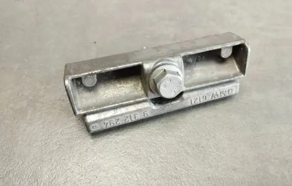 BMW 7 G11 G12 Battery bracket 9312294