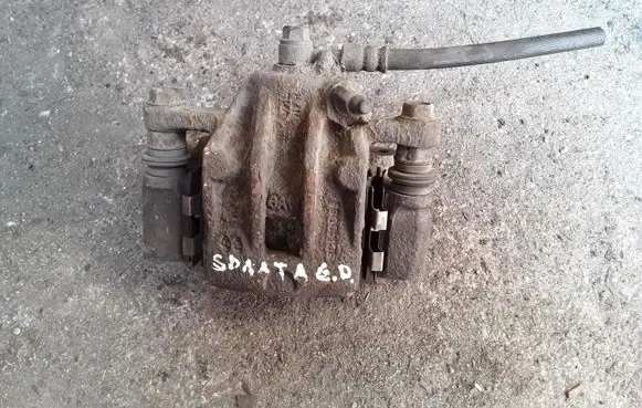 Hyundai Sonata Rear brake caliper 80140088