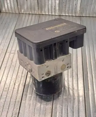 Audi A3 S3 8P ABS Pump 1C0907379E 00006065D5 10096003133