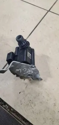 BMW 5 F10 F11 Electric auxiliary coolant/water pump 8511748