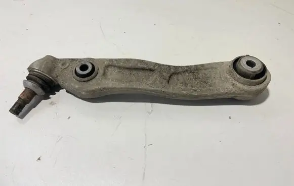 BMW 5 G60 G61 Front lower control arm/wishbone 8837711