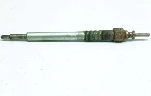 Opel Combo C Glow plug 