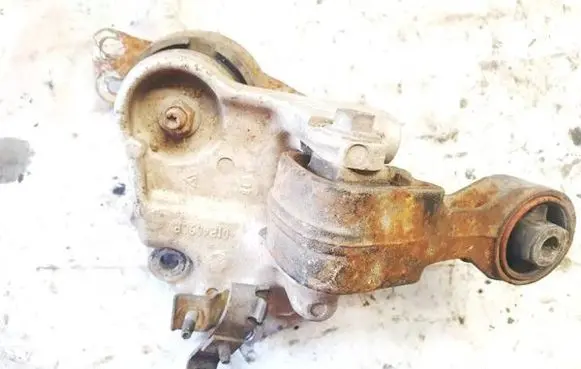 Citroen Jumpy Engine mount bracket 0124090r
