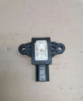 Volvo XC90 Airbag deployment crash/impact sensor 31406731