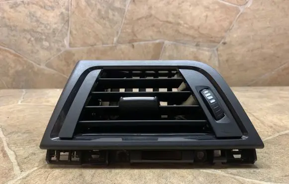 BMW 4 F36 Gran coupe Dashboard air vent grill cover trim 9231970