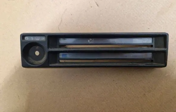 Volkswagen Golf II Climate control/heater control trim 992396164 191919383