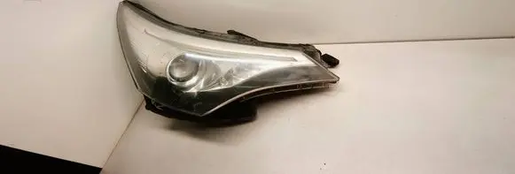 Toyota Avensis T270 Headlight/headlamp KOITO0536