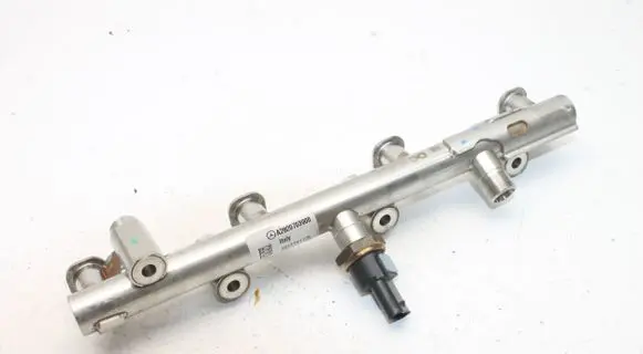 Mercedes-Benz CLA C118 X118 Fuel main line pipe A2820703900