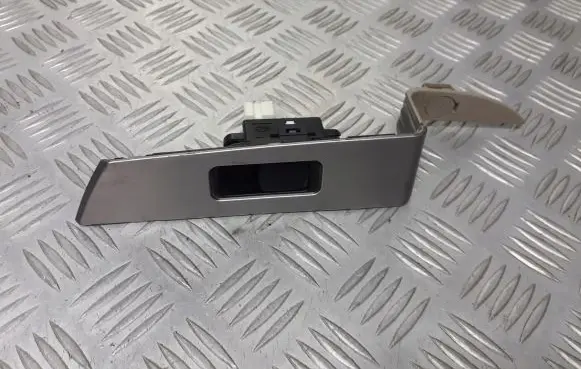 Nissan Murano Z50 Electric window control switch