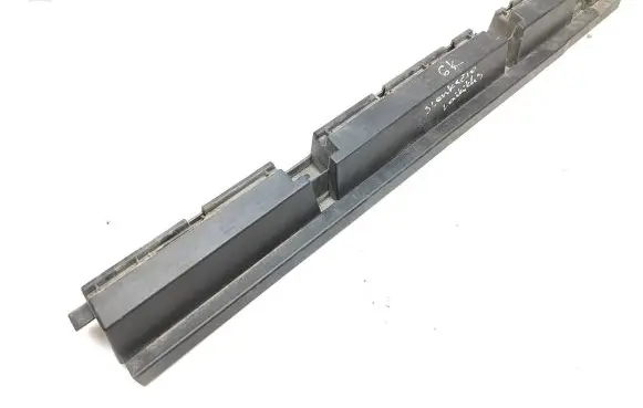 Volvo S90, V90 Sill supporting ledge 31386131