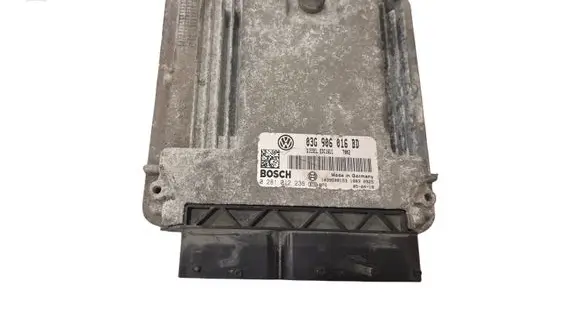 Skoda Octavia Mk2 (1Z) Engine control unit/module 03G906016BD 0281012236 1039S08153