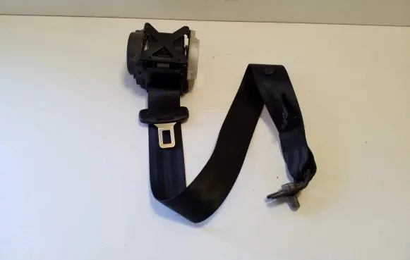 Audi Q3 8U Rear seatbelt 8U0857805