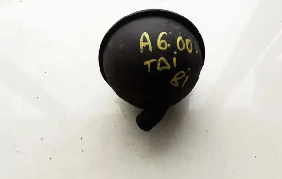Vacuum air tank