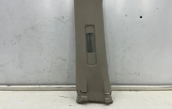 Nissan Rogue (B) pillar trim (top) 769124CE0A
