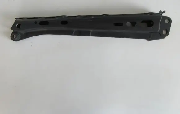 Toyota Auris E180 Other engine part 