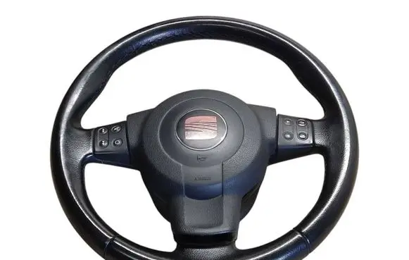 Seat Altea XL Steering wheel 5P0419091S 5P0880201AG