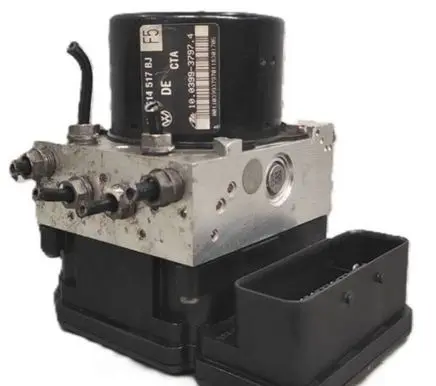 Volkswagen Golf VI ABS Pump 1K0614517BJ 10039937974