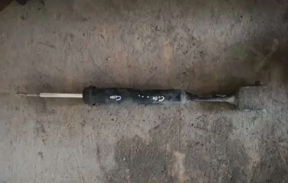 Alfa Romeo Giulietta Rear shock absorber/damper