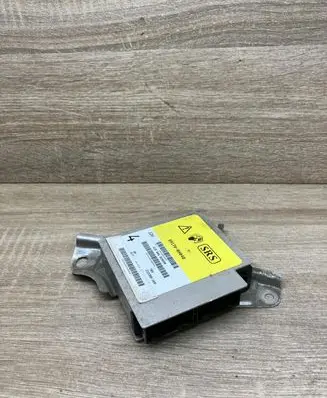 Peugeot 107 Airbag control unit/module 891700H040 212388109