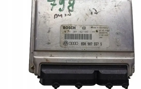 Audi A4 S4 B5 8D Engine ECU kit and lock set 0261204182 0261204182 8D0907557S