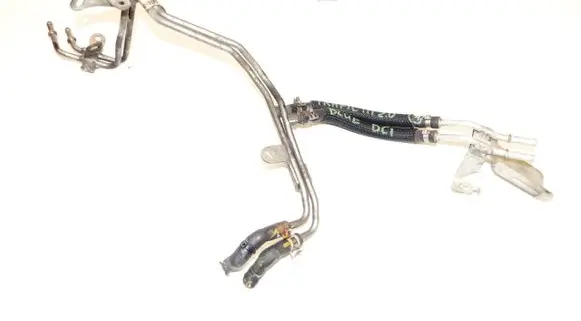 Renault Trafic III (X82) Engine coolant pipe/hose 204765205R