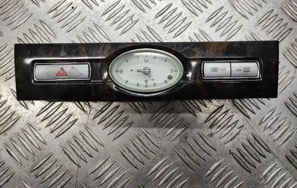 Ford Mondeo Mk III Clock 3S7T15000FB 06QA