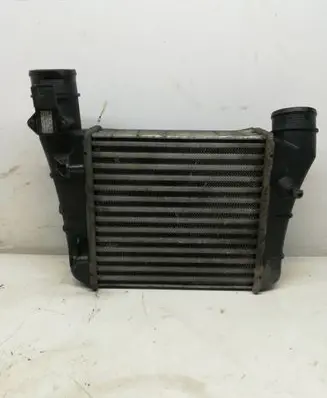 Audi A4 S4 B7 8E 8H Intercooler radiator 8E0145805AA 3229440