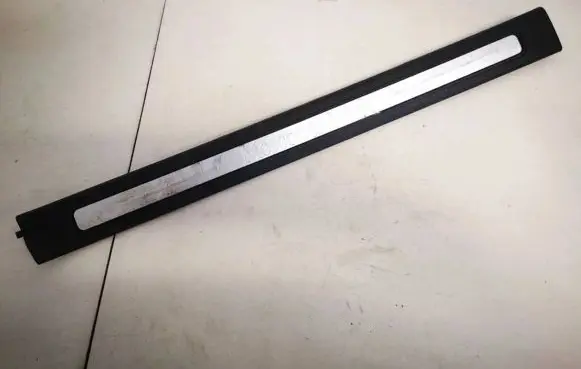 Mercedes-Benz A W169 Front sill trim cover a1696800074