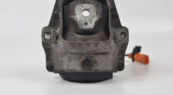Audi A4 S4 B8 8K Engine mount bracket 8K0199381