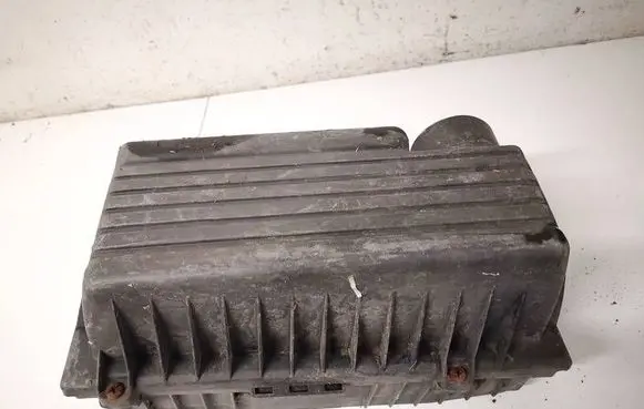 Peugeot 406 Air filter box psa4103