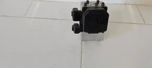 Lexus IS 200-300 ABS Pump 4454053010