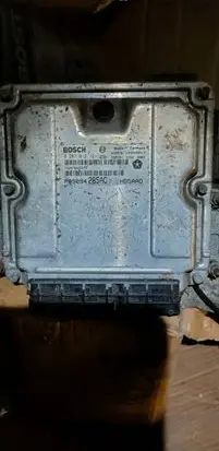 Chrysler Voyager Engine control unit/module P05094285AC 0281012121