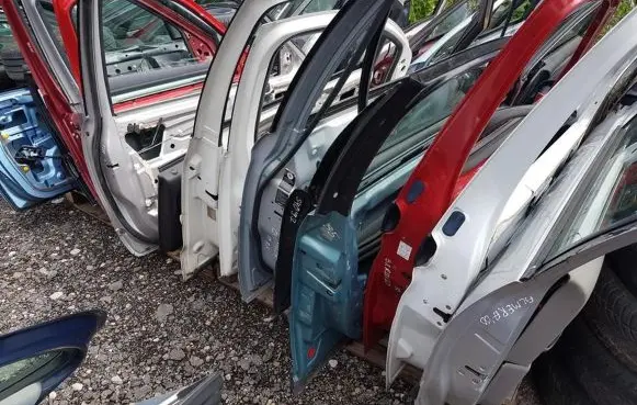 Volvo S40, V40 Front door PILKOS