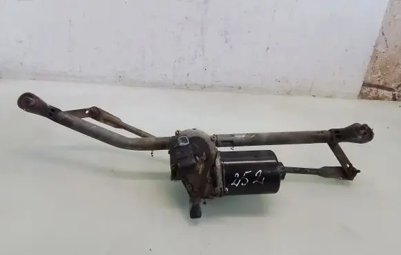 Fiat Punto (188) Front wiper linkage and motor