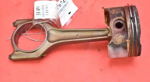 BMW X3 E83 Piston 