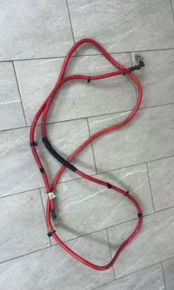 Mercedes-Benz E W212 Positive cable (battery) A2124400641