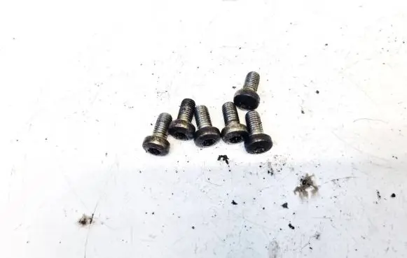 Citroen C4 I Nuts/bolts 