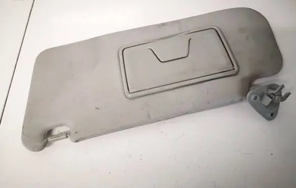 Mitsubishi Outlander Sun visor 