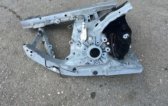 BMW i4 Front side member 