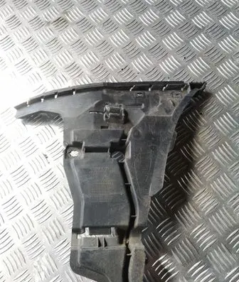 Volvo V70 Front bumper mounting bracket 08693181lh