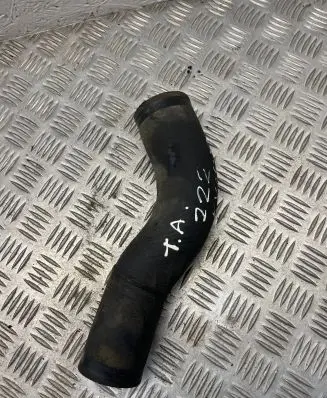 Toyota Avensis T250 Intercooler hose/pipe 050112