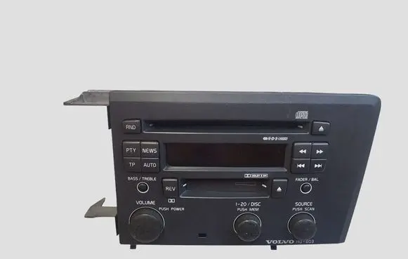 Volvo V70 Radio/CD/DVD/GPS head unit 9491792