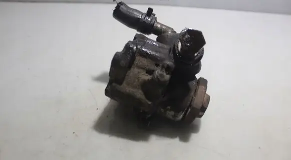 Audi A3 S3 8L Power steering pump
