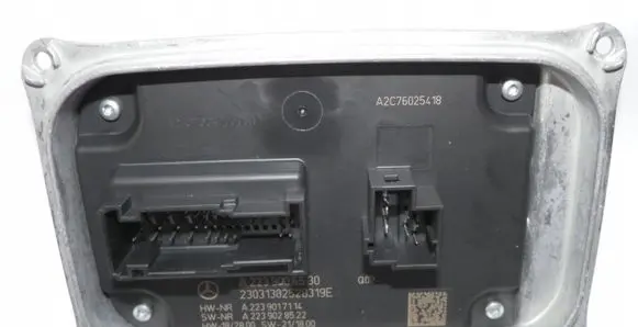 Mercedes-Benz C W206 LED ballast control module A2239006530