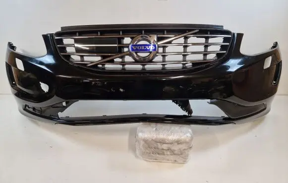 Volvo XC60 Front bumper 31323765