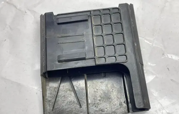 Opel Insignia A Engine control unit holder 13243602